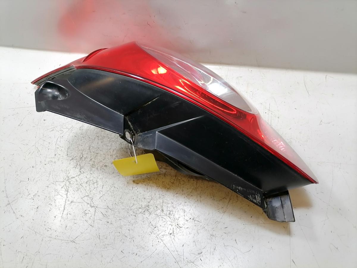 Ford Ka 2 RU8 original R&uuml;cklicht R&uuml;ckleuchte Schlussleuchte rechts Bj.2012